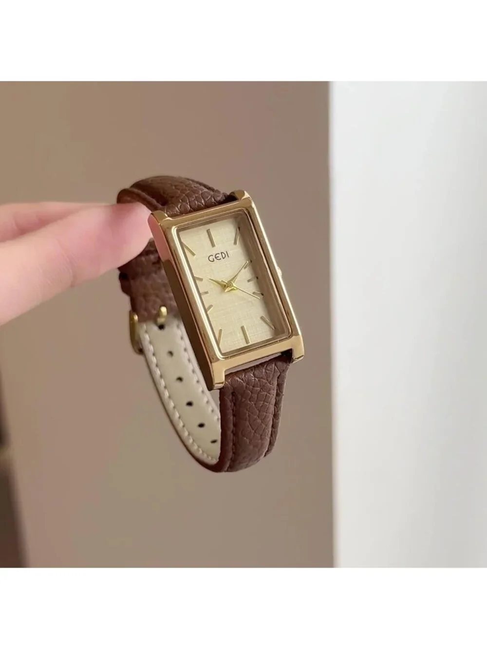 Women's Brown Gold Analog Quartz Ultra-Thin Rectangle Vintage Square Wrist Watch